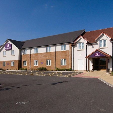 Premier Inn فروم المظهر الخارجي الصورة